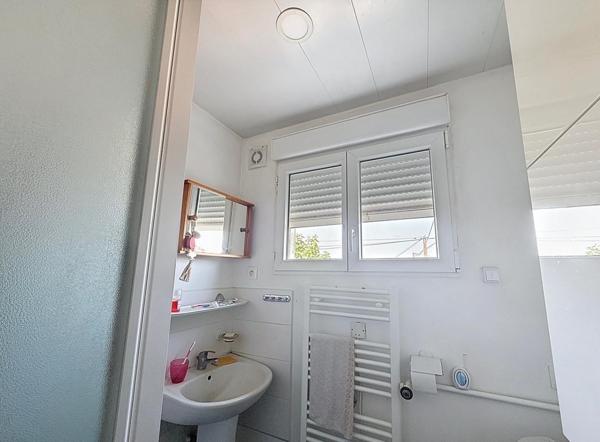 Maison avec dépendances entre Barbezieux et Angoulême