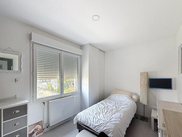 Maison avec dépendances entre Barbezieux et Angoulême