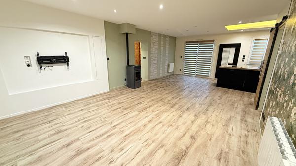 Maison La Baconniere 6 pièce(s) 107.32 m2