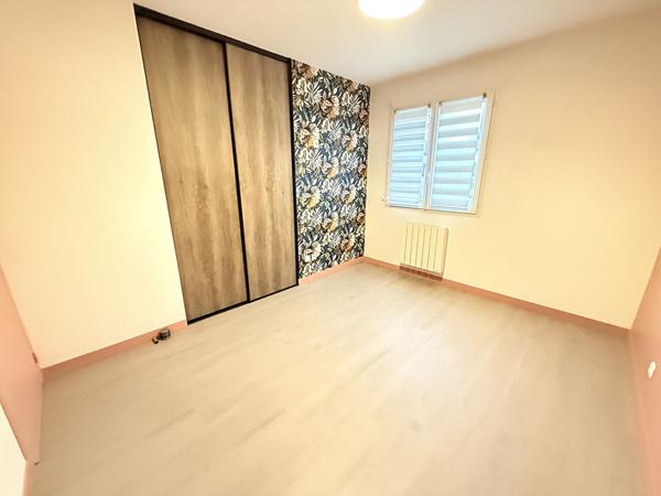 Maison La Baconniere 6 pièce(s) 107.32 m2