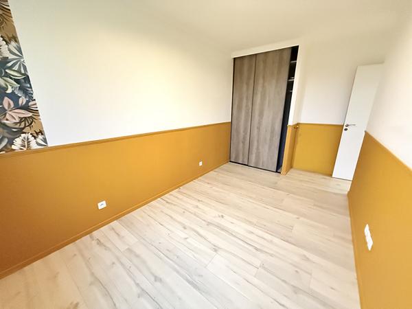 Maison La Baconniere 6 pièce(s) 107.32 m2