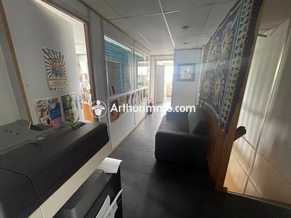 Location Local commercial 6 pièces 156 m2 à Lisses