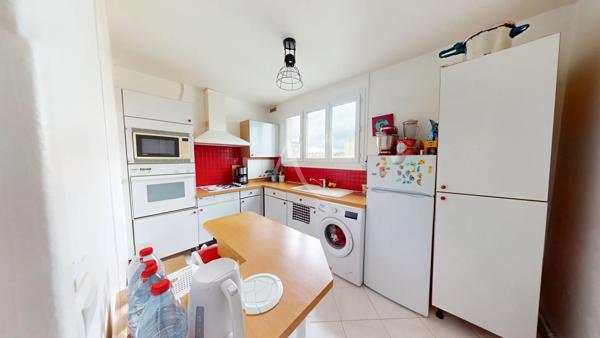 ROSNY-SOUS-BOIS, Appartement T3, 64m2