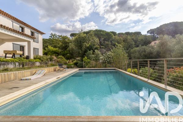 Maison à vendre 6 pièces 198 m² Grimaud