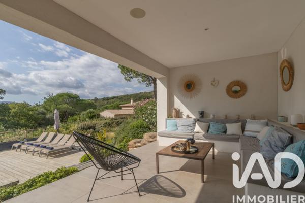 Maison à vendre 6 pièces 198 m² Grimaud