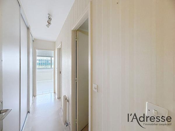 FRONT DE MER ! Appartement 2 pièces avec cave et parking !