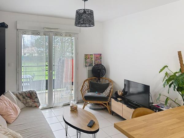 T2 Mérignac avec terrasse et parking couvert