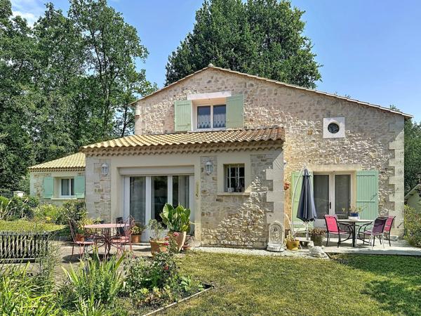 Maison de caractère en pierre – Coup de cœur assuré !