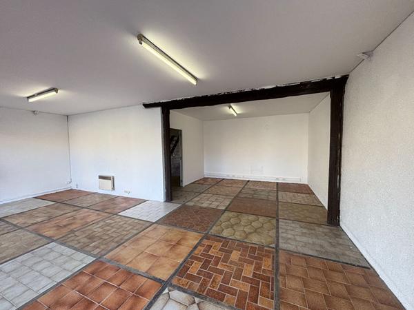 Local commercial au Bailleul (72200)