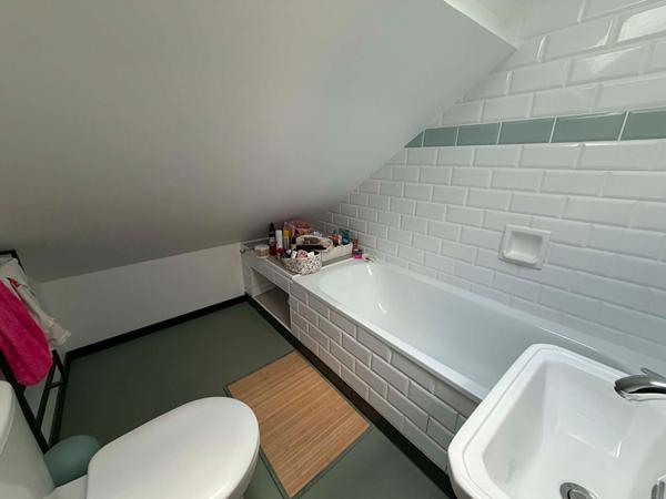 A louer - Appartement meublé 3 chambres avec garage et cave - Angers secteur Pasteur