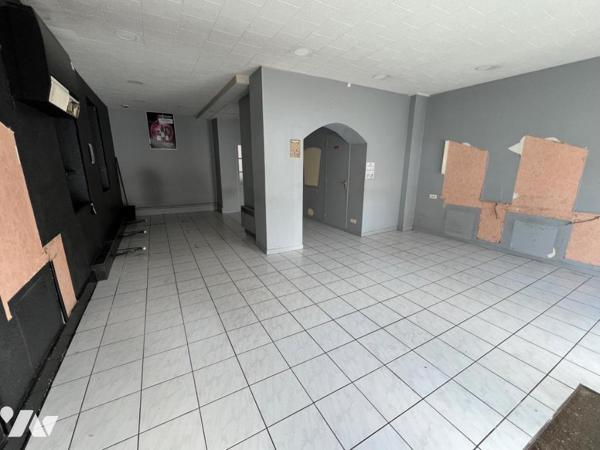Local commercial sur AVESNES LES AUBERT