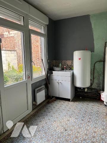 Local commercial sur AVESNES LES AUBERT