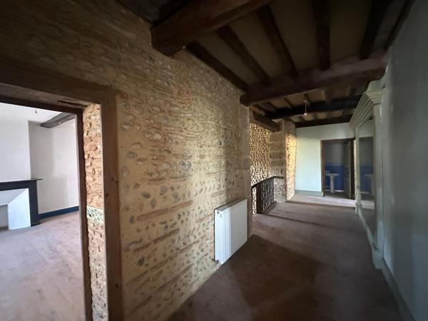 Dans bourg de Cazeres sur l'adour