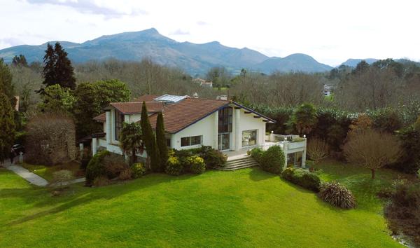 Demeure de prestige Urrugne 8 pièce(s) 336 m2