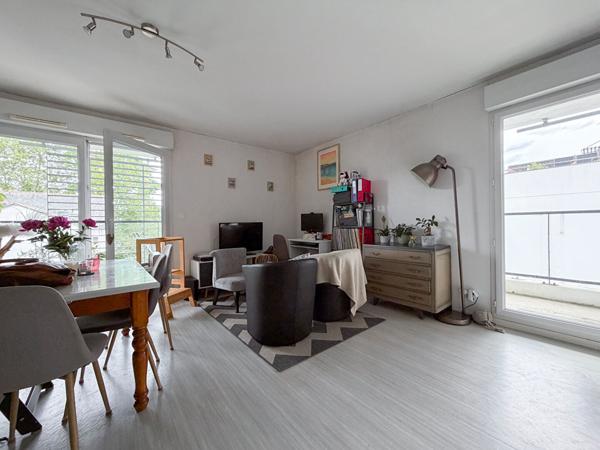 A vendre - Angers - T3 résidence récente avec balcon et garage fermé secteur Strasbourg