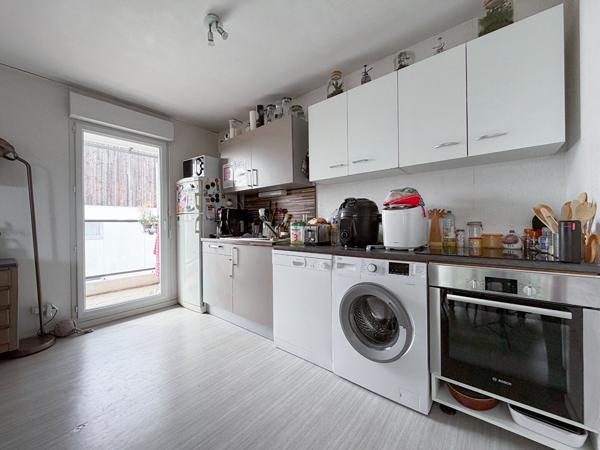 A vendre - Angers - T3 résidence récente avec balcon et garage fermé secteur Strasbourg