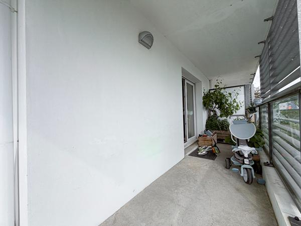 A vendre - Angers - T3 résidence récente avec balcon et garage fermé secteur Strasbourg