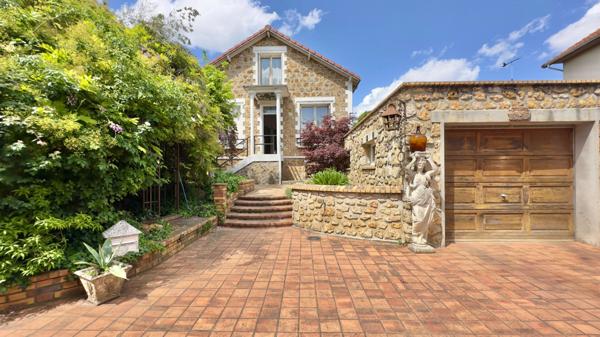 MAISON COTEAUX DE SAVIGNY-SUR-ORGE AVEC F2 INDÉPENDANT
