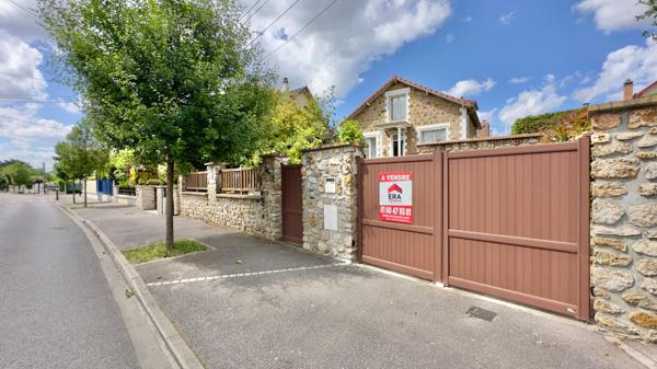 MAISON COTEAUX DE SAVIGNY-SUR-ORGE AVEC F2 INDÉPENDANT