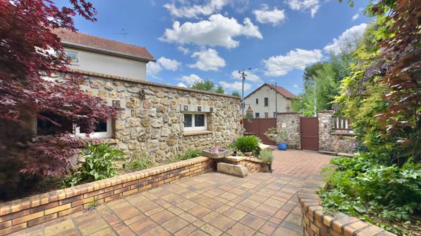MAISON COTEAUX DE SAVIGNY-SUR-ORGE AVEC F2 INDÉPENDANT