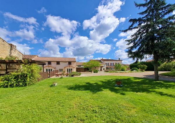 Maison à vendre à Villefagnan (16240) - Charente