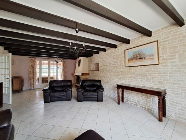 Maison à vendre à Villefagnan (16240) - Charente