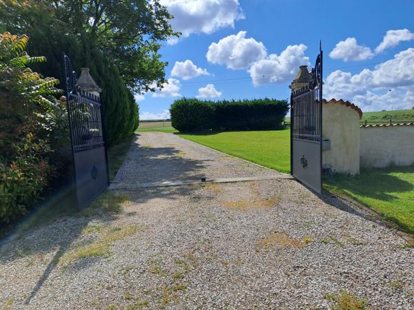 Maison à vendre à Villefagnan (16240) - Charente