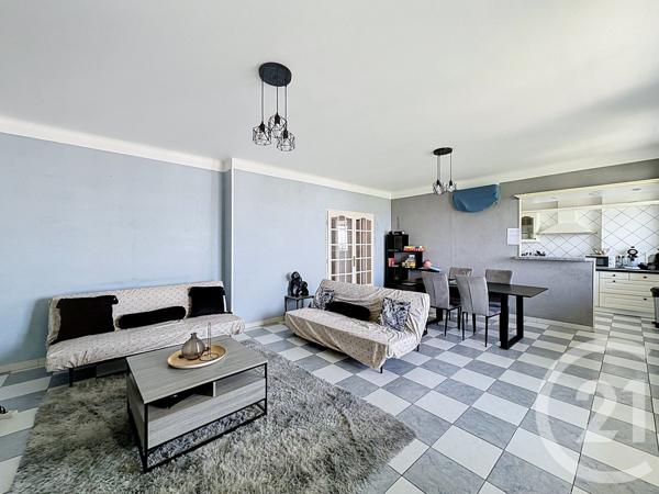 Appartement F5 à vendre  5 pièces - 83 m 2   LYON  - 69008