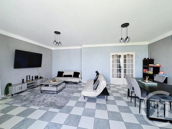 Appartement F5 à vendre  5 pièces - 83 m 2   LYON  - 69008
