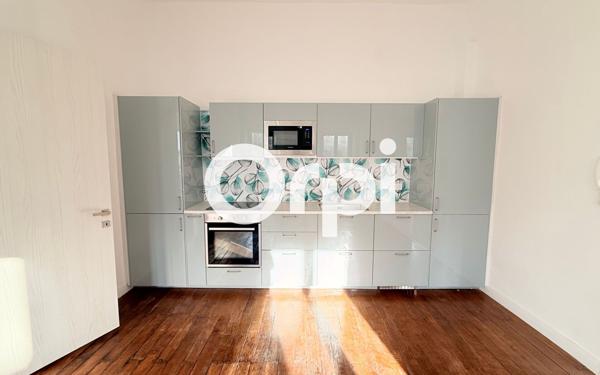 Appartement à vendre    3 pièces •  Hyères