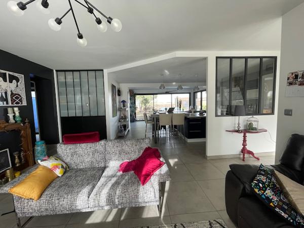 Propriété 140m 2 DOMPIERRE-SUR-MER