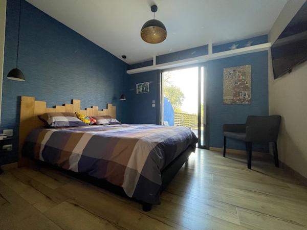 Propriété 140m 2 DOMPIERRE-SUR-MER