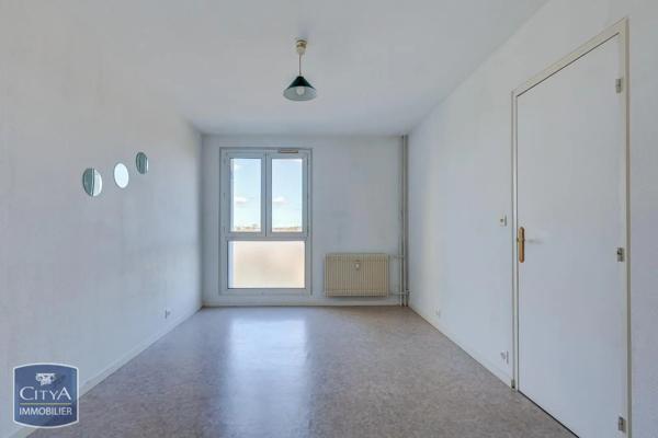 Appartement à vendre 2 pièces 46m² Longvic (21600)