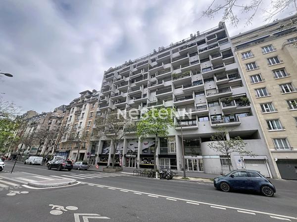 PARIS 16-AUTEUIL SUD: Appartement 2 pièce(s) 57m² travaux, métro, immeuble standing, lumineux,balcon
