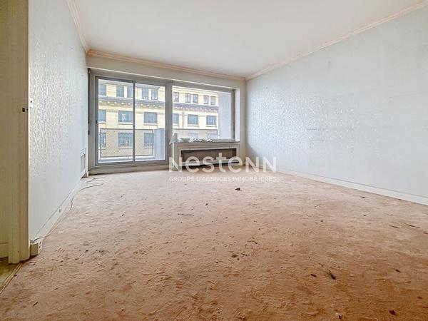 PARIS 16-AUTEUIL SUD: Appartement 2 pièce(s) 57m² travaux, métro, immeuble standing, lumineux,balcon