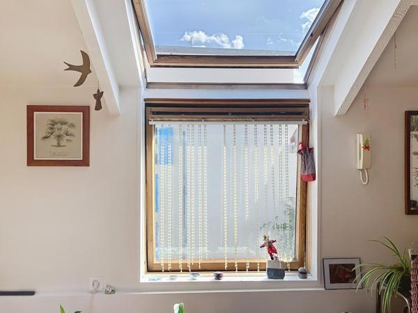 En limite de Vincennes, appartement mansardé