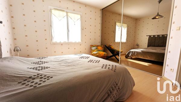 Maison à vendre 8 pièces 250 m² Montendre