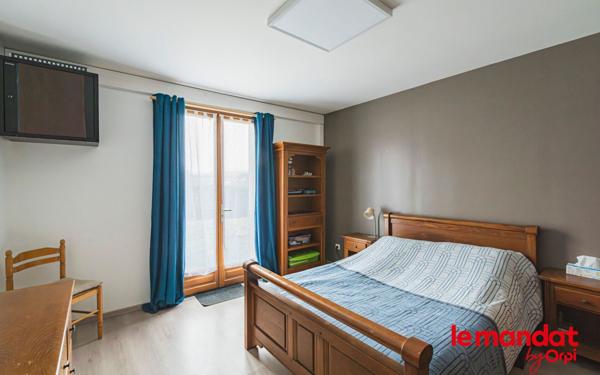 Maison à vendre    6 pièces •  Saint-Martin-d'Ablois