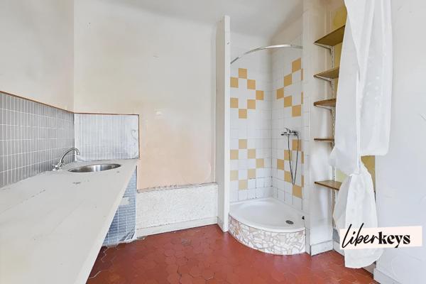 Charmant T2 25m2 avec Vue dégagée – Camas – Marseille 5