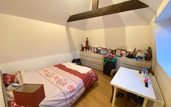 Immeuble à vendre    7 pièces • 164 m2 Seclin