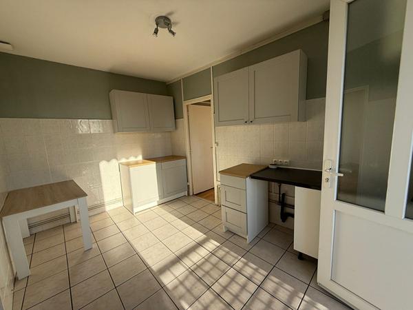 Maison Bron 66.63 m2