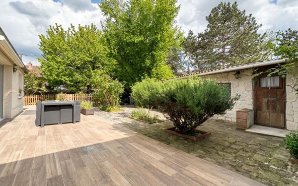 Maison à vendre    5 pièces •  Corbeil-Essonnes
