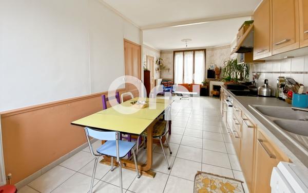 Maison à vendre    4 pièces • 86 m2 Mantes-la-Jolie
