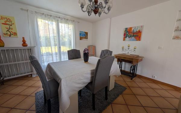 Maison à vendre    5 pièces • 96 m2 Évry