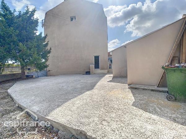 Maison rénovée 7 pièces + studio THOUARS (79)