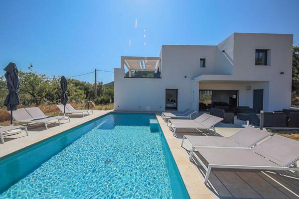 Achat maison Calvi - 9 pièce(s) - 207 m² - 1 390 000 €