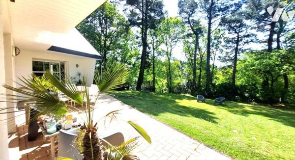 Nantes St Herblain, Val de Chézine, maison d'architecte 225 m², + sous-sol, vaste jardin
