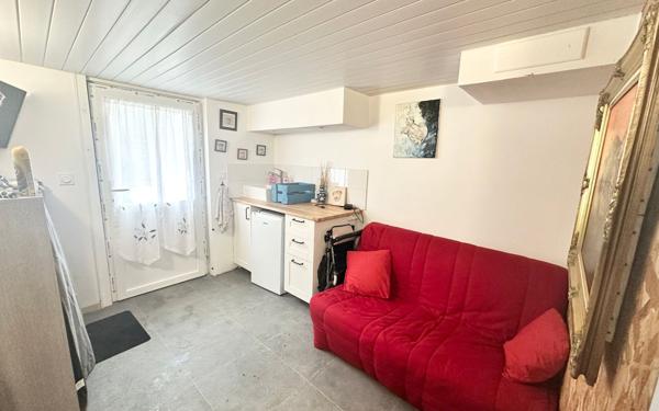 Maison à vendre    5 pièces •  Saintes