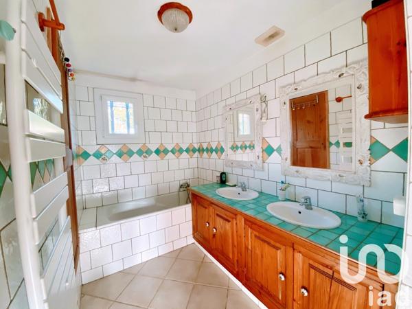 Maison 5 pièces de 95 m² à Grasse (06130)