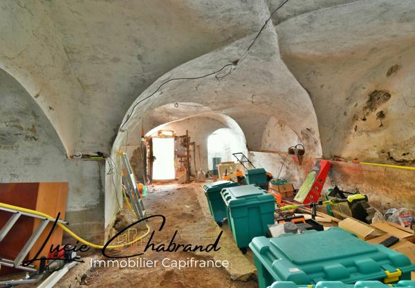 Maison à vendre 4 pièces LA ROCHE DE RAME (05)